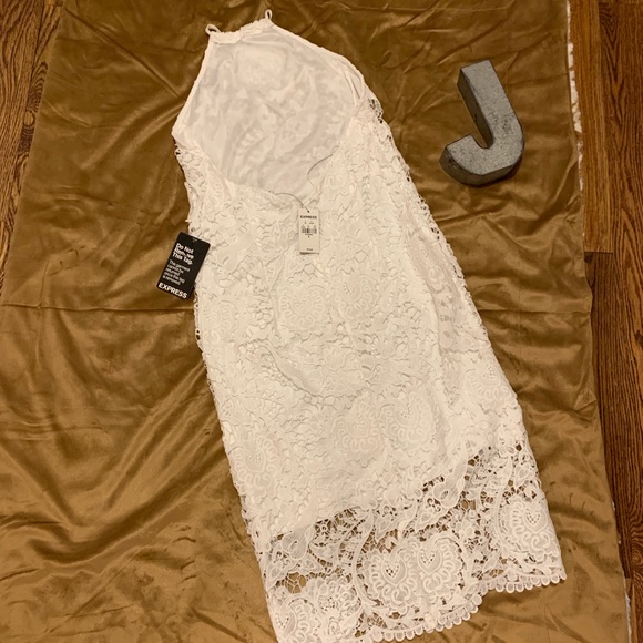 Express open back dress perfect for honeymoon - Picture 2 of 3